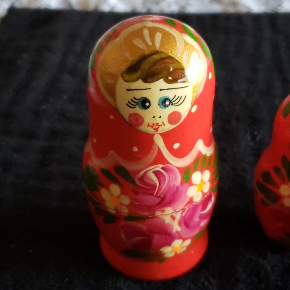 Nesting Dolls. - Picture 2 of 8